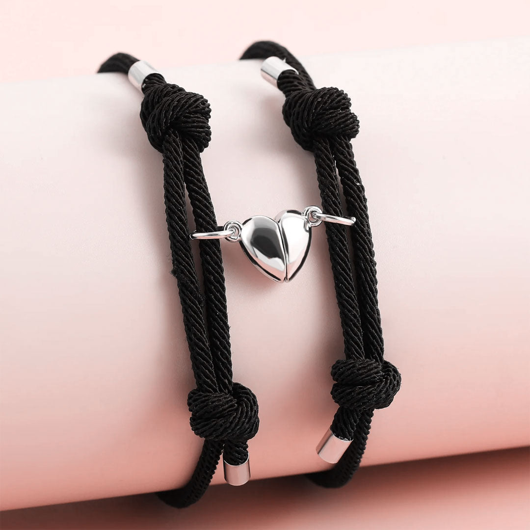 Magnetic Heart Bracelets ❤️