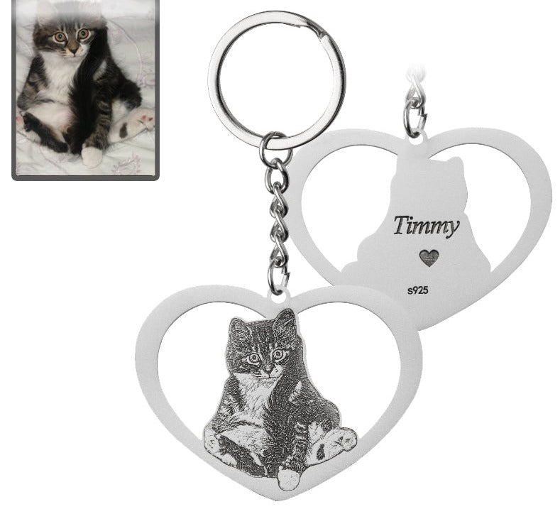 Silhouette cat heart keyring